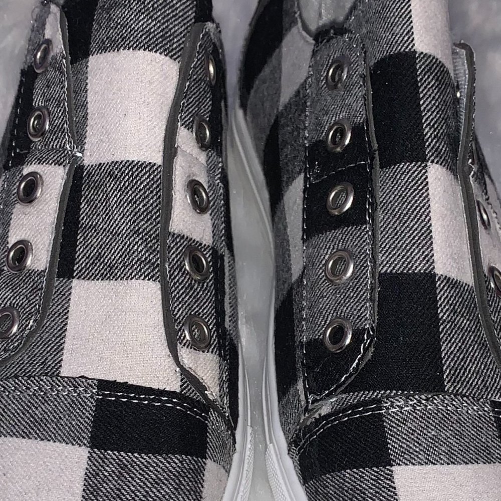 1 LEFT-Size 7! Buffalo Check Plaid Canvas Shoes - Picture 7 of 7